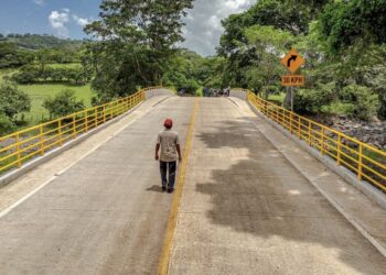 Avanzan trabajos de reparación de puentes en diversos sectores del país