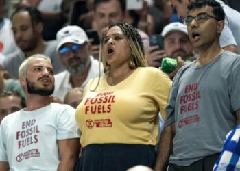 Manifestantes irrumpieron en el US Open y obligaron a la suspensión de una de las semifinales