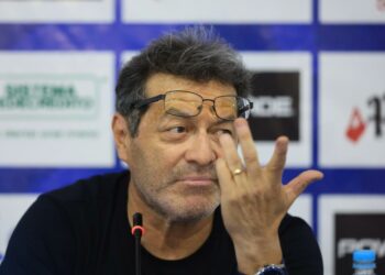 La Federación Salvadoreña de Fútbol anunció que Hugo Pérez sale de la Selección de El Salvador