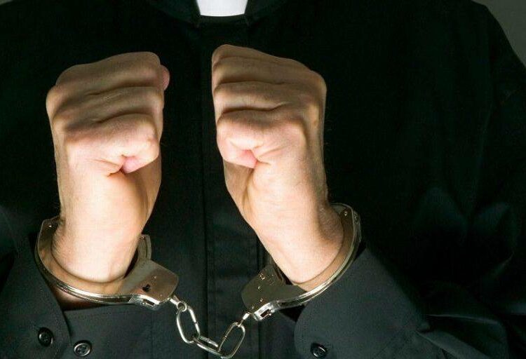 Detenido en Málaga un sacerdote por agredir sexualmente a cuatro mujeres tras sedarlas