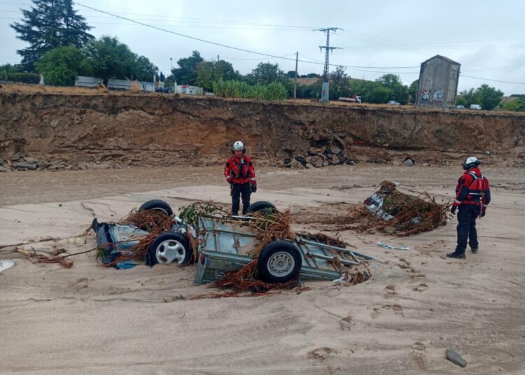 Dos muertos, tres desaparecidos, barrios y pueblos anegados por el temporal DANA en España