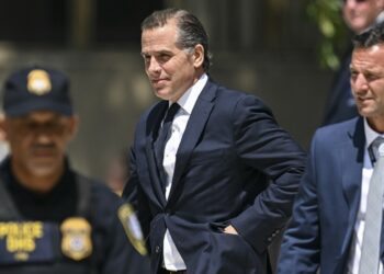 Acusan a Hunter Biden de delitos relacionados con armas de fuego y drogas