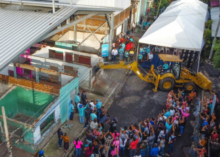 DOM inicia construcción del Mercado Central de Colón, en La Libertad