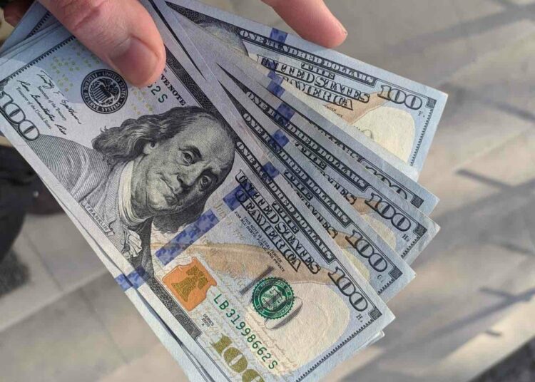 Hacienda acepta propuesta de extender vencimientos para deuda de corto plazo