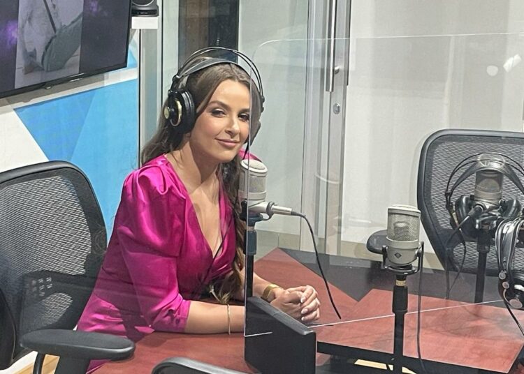 Llega a las salas de cine salvadoreñas «Vestida de Blanco», con Noelia Roel y Fernando Leyra