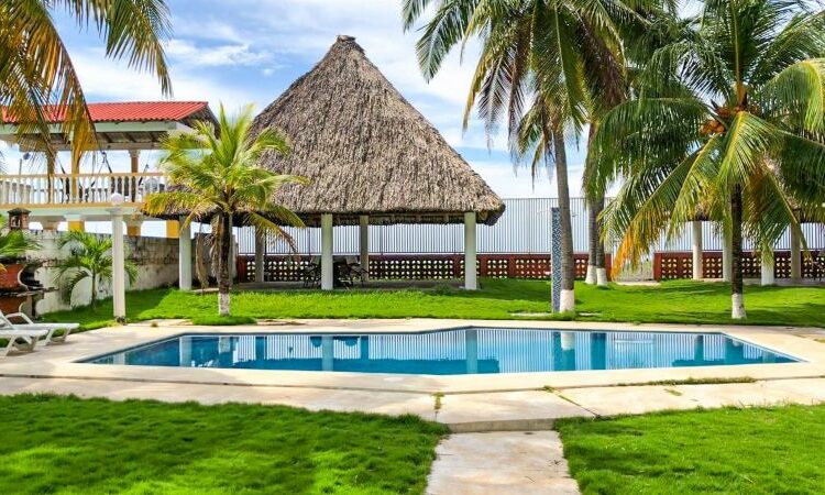 Mitur motiva a denunciar irregularidades en reservas de hoteles del país