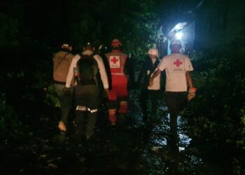 Dos mujeres fueron arrastradas por la crecida de un río en Santa Elena, Usulután