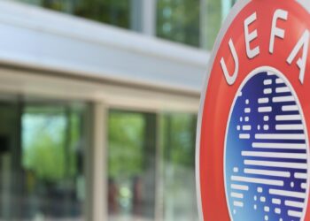 UEFA habilitó a los equipos rusos sub 17 a regresar a la competencia y Ucrania anunció un nuevo boicot