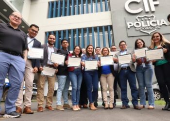 EE. UU. dona herramientas para el fortalecimiento de la investigación criminal