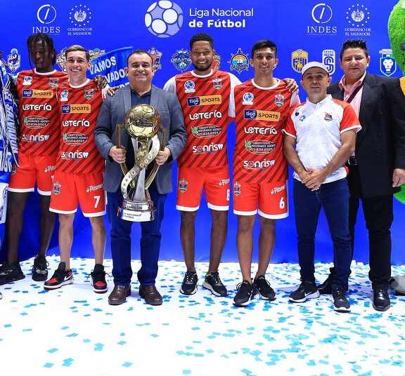 Alcaldes siguen entusiasmados y comprometidos con la Liga Nacional de Fútbol