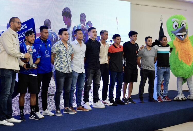 INDES premió a los mejores de la Liga de Fútbol Playa Copa CEL 2023