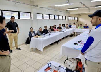 La Federación de Tenis desarrolló el curso “Escuela de Arbitraje Nivel 1″