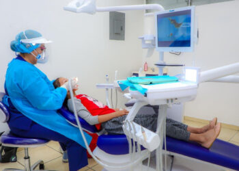 Fosalud adquiere equipo odontológico de alta tecnología