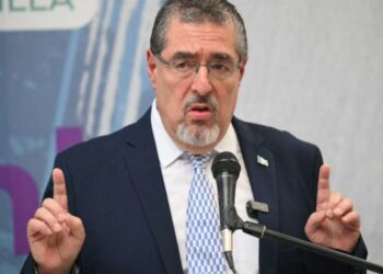 Máximo tribunal ordena garantizar toma de poder de Arévalo