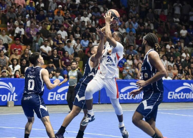 Brujos de Izalco, nuevo líder en la Liga Mayor de Baloncesto