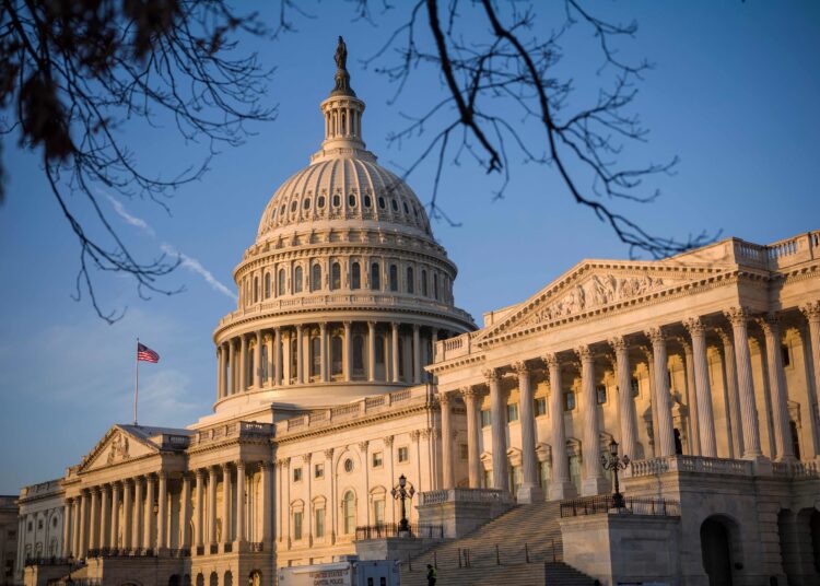 Joe Biden pide al Congreso 106.000 millones de dólares para Ucrania, Israel, la frontera y contrarrestar a China