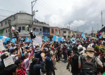 Guatemala cumple siete días de protestas contra la Fiscalía