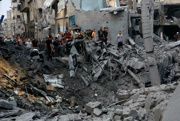 Israel anuncia ataques masivos contra objetivos de Hamás en la Franja de Gaza
