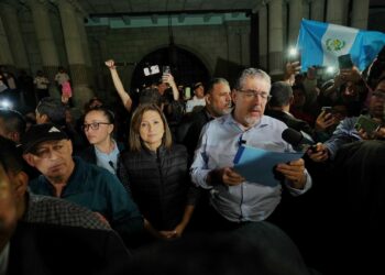 El presidente electo de Guatemala exigió a Alejandro Giammattei que pida la renuncia de la fiscal general