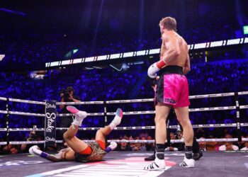 (VIDEO) Boxeo: Agentes de seguridad de Logan Paul invadieron el ring tras una actitud descalificadora de Dillon Danis