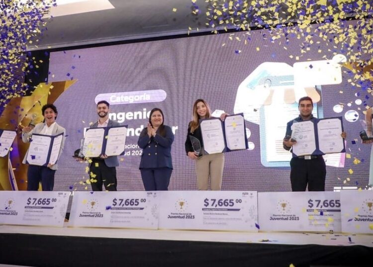 Injuve entrega Premio Nacional de la Juventud 2023