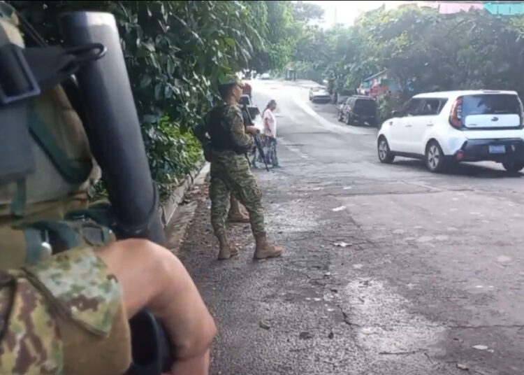 Instalan cerco de seguridad en Valle Verde y Popotlan, en Apopa