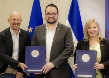 Gobierno firma alianza estratégica de ciberseguridad y resiliencia digital para el país