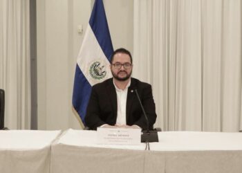 Desarrollan taller de ciberseguridad en alianza con Amazon Web Services