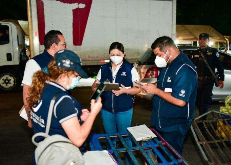 Plan de verificaciones evita abusos en precios de alimentos importados de Guatemala