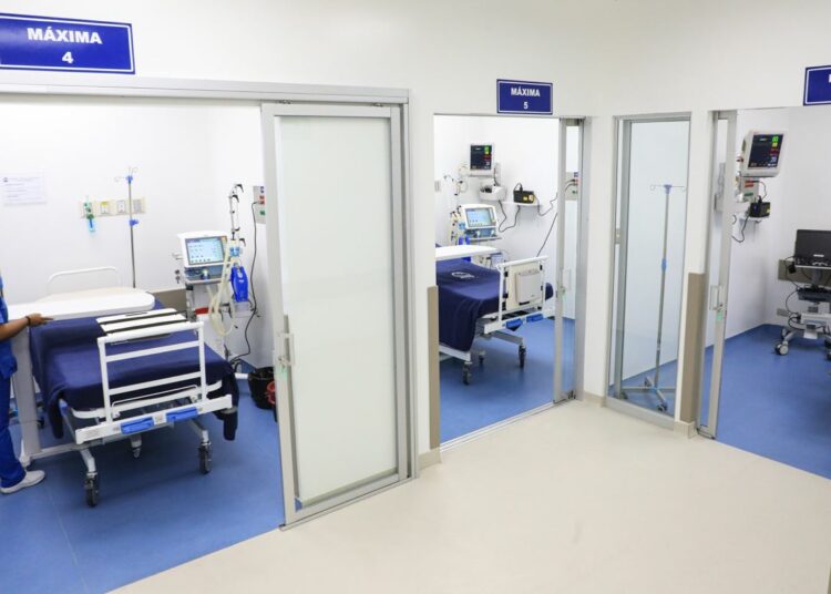 ISSS moderniza servicio de emergencia y máxima urgencia del Hospital Médico Quirúrgico