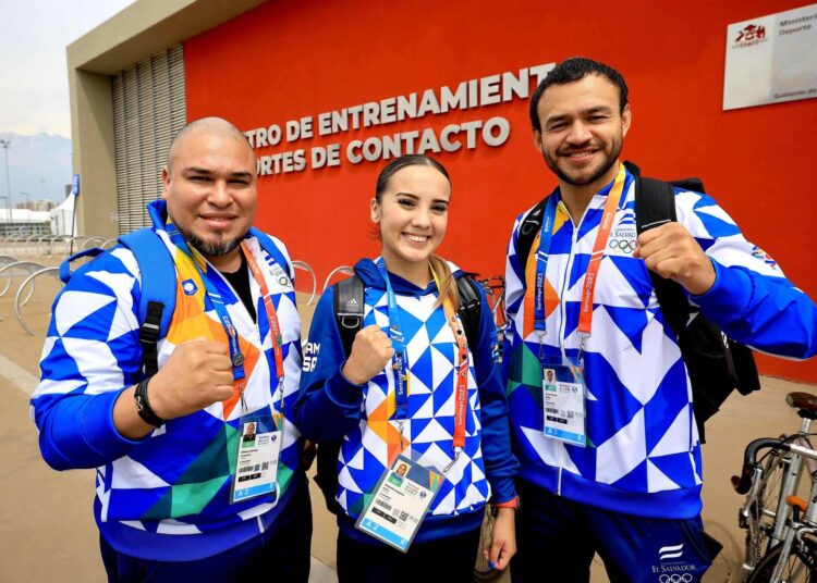 El karate salvadoreño puso en marcha la misión Santiago 2023