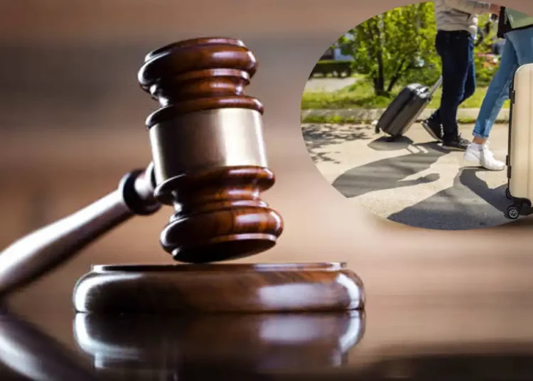 Justicia italiana permite a una madre echar de su casa a sus hijos de 40 años que no querían salir