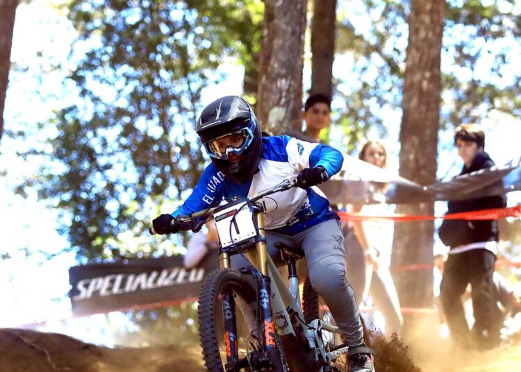 Mariana Salazar competirá en el Panamericano de Downhill