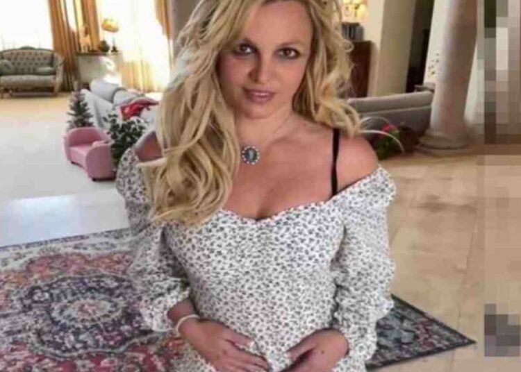 Detienen a Britney Spears por conducir a exceso de velocidad y sin ningún cuidado
