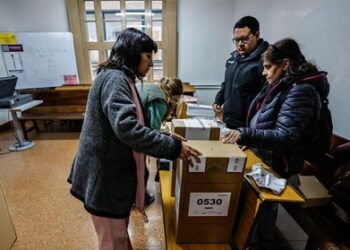 EEUU comparte con más de 100 países informe de inteligencia alertando que Rusia interfiere en elecciones