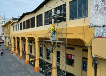 Aplan regulará rotulación en el Centro Histórico de San Salvador