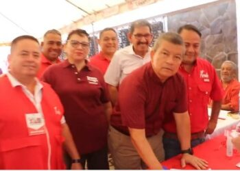 Candidato del FMLN confía ganar en primera vuelta las elecciones presidenciales de 2024