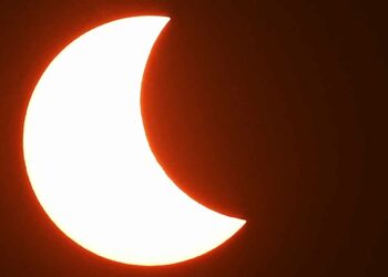 Eclipse solar parcial 2023 ¿ a qué hora inicia ?