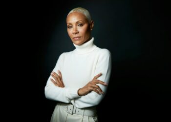 Jada Pinkett Smith confiesa que ha tenido relaciones íntimas con mujeres