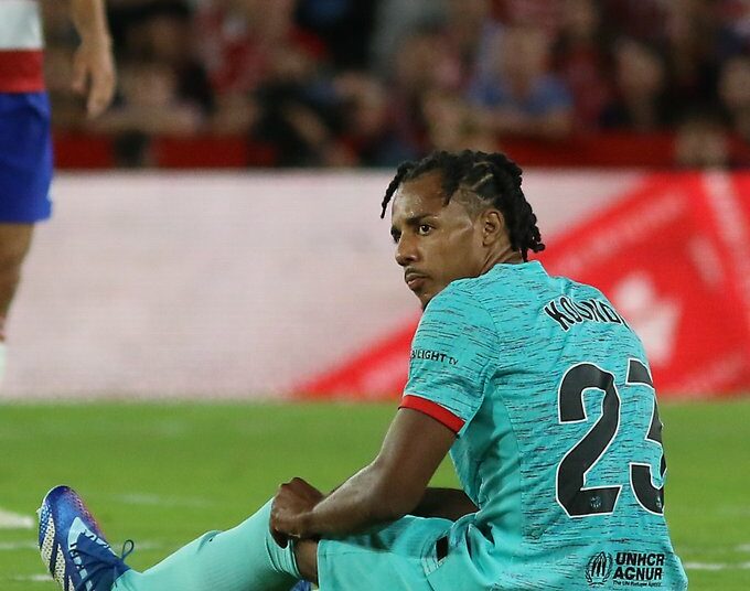 Otra baja para el Barcelona, Koundé, descartado para el Clásico