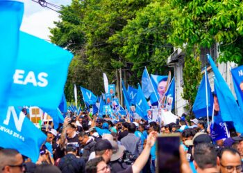 Candidatos a diputados de Nuevas Ideas se inscriben en el TSE para participar en elecciones 2024