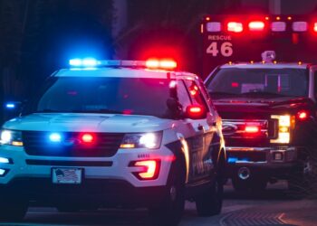 (VIDEO) Al menos dos muertos en un tiroteo a la entrada de un club nocturno en Florida