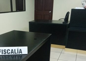 Hombre enfrentará juicio por robo a víctima que recién había retirado $1,993 de un banco