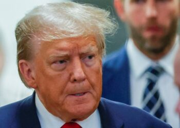 Trump exige disculpas a Forbes por eliminarlo de nuevo de la lista de los estadounidenses más ricos