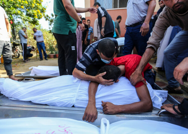 Más de 9.700 muertos y de 26.000 heridos en la Franja de Gaza en medio de los bombardeos israelíes