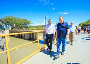 ANDA refuerza protocolos de control de calidad del agua proveniente del Río Lempa, con boyas ultrasónicas donadas por USAID