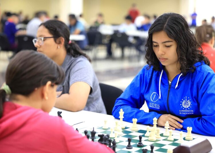 Ajedrecistas centroamericanos competirán en la costa salvadoreña