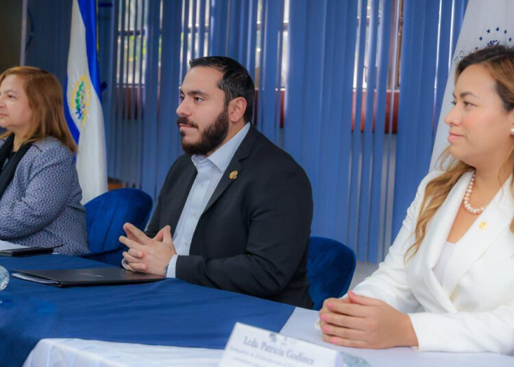 Inauguraron II Congreso Internacional de Investigaciones en Salud