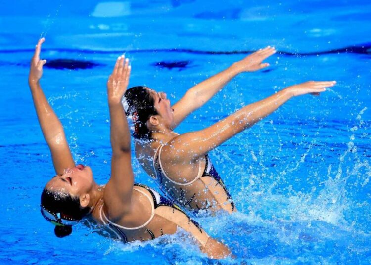 Natación artística finalizó octavo en dueto y bowling abrió con sexto lugar en Santiago 2023