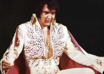 Sale a subasta el colgante más emblemático de Elvis Presley